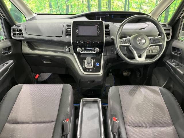 Nissan SERENA 2019-02 17845-1
