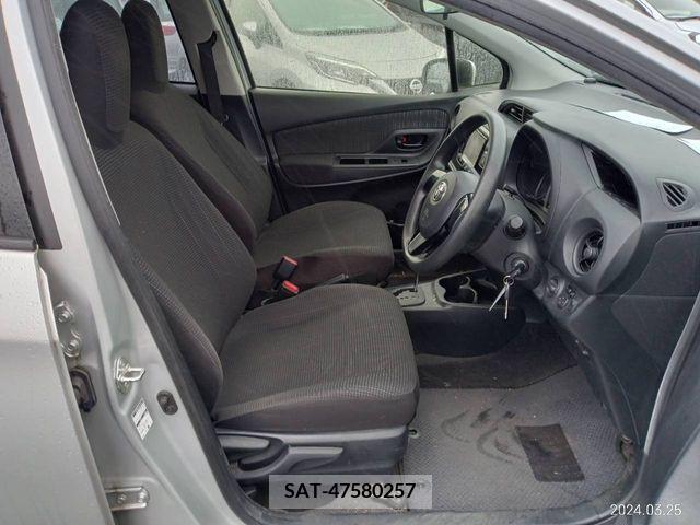 Toyota VITZ 2019-03 224843-4