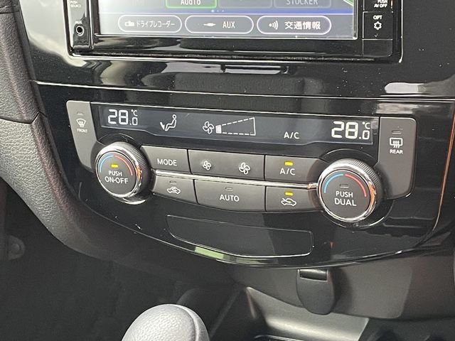Nissan X-TRAIL 2019-03 196319-12
