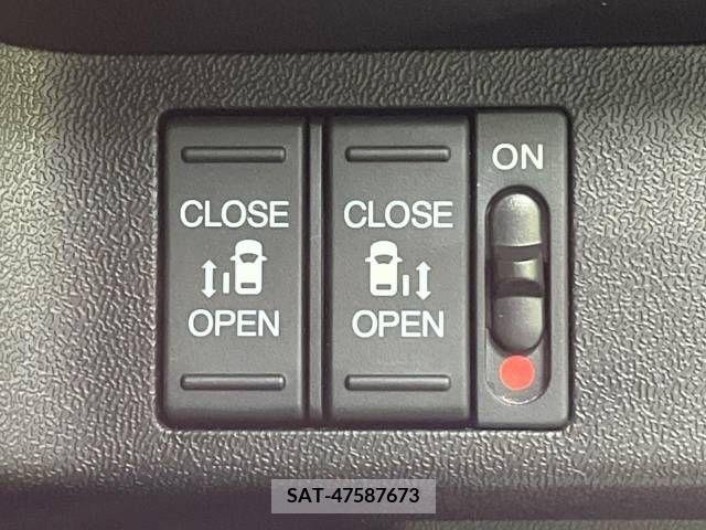 Honda e 2020-07 345194-4