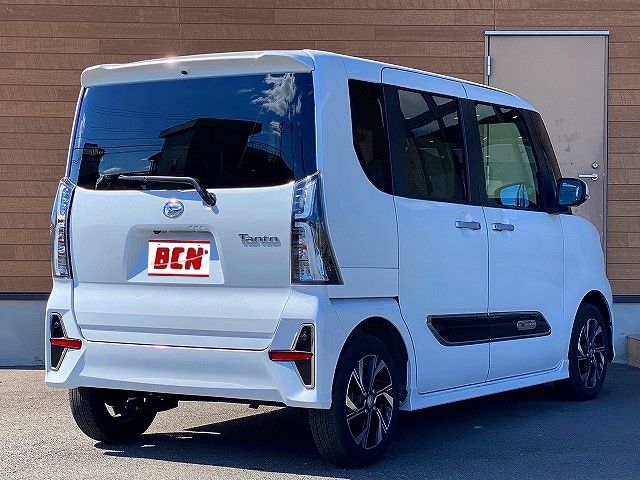 Daihatsu TANTO CUSTOM 2021-06 22983-2