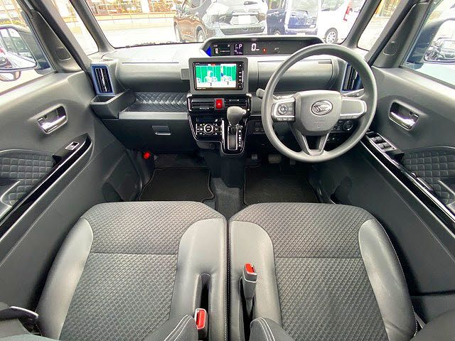 Daihatsu TANTO CUSTOM 2021-06 22983-1