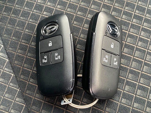 Daihatsu TANTO CUSTOM 2021-06 22983-17