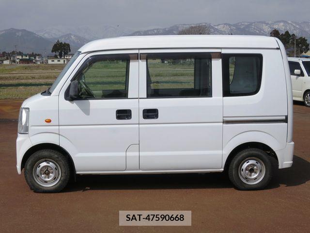 Suzuki EVERY 2013-09 247894-4