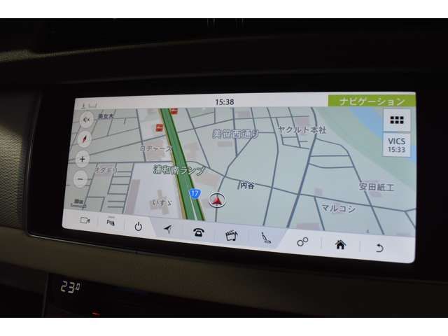 Jaguar XF 2017-07 21392-12