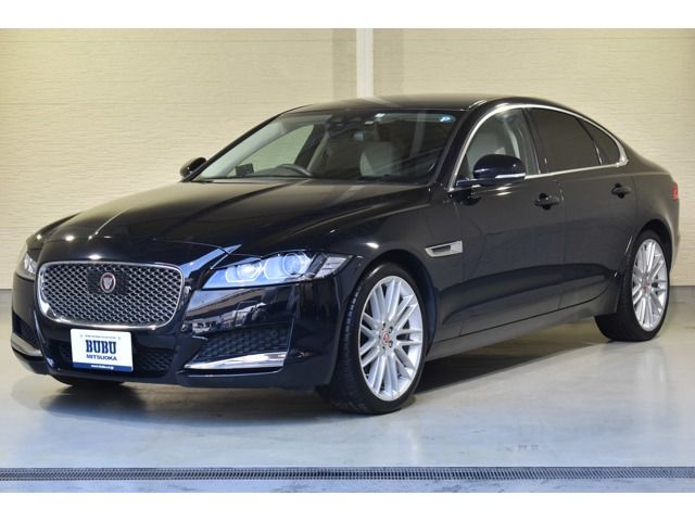 Jaguar XF 2017-07 21392-0