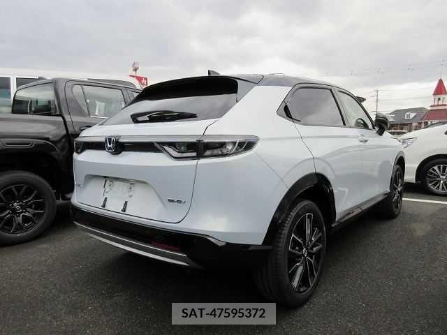 Honda VEZEL 2023-11 326069-1