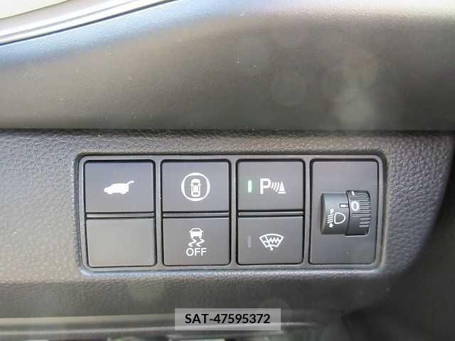 Honda VEZEL 2023-11 326069-7