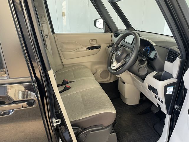 Nissan ROOX 2021-07 7270-13