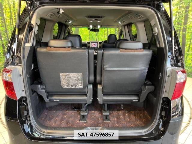 Toyota ALPHARD 2014-02 349679-10