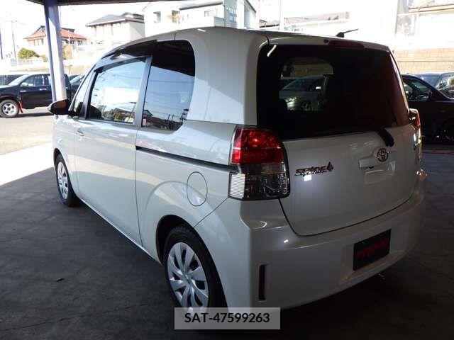 Toyota SPADE 2013-09 219004-6