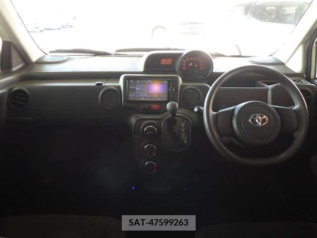 Toyota SPADE 2013-09 219004-1