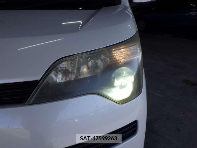 Toyota SPADE 2013-09 219004-16
