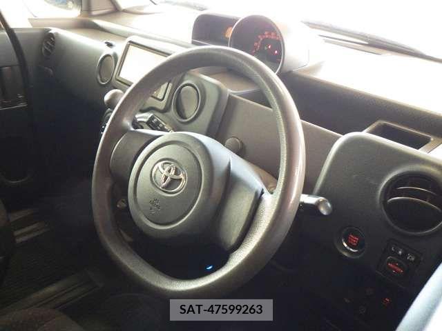 Toyota SPADE 2013-09 219004-9