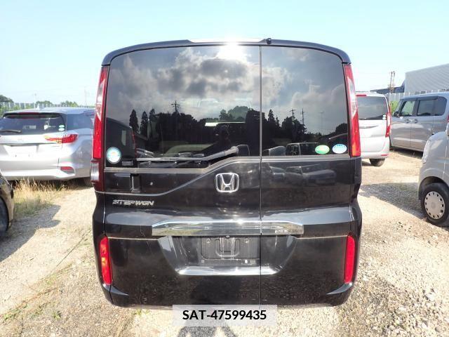 Honda STEP WGN 2017-07 372644-4