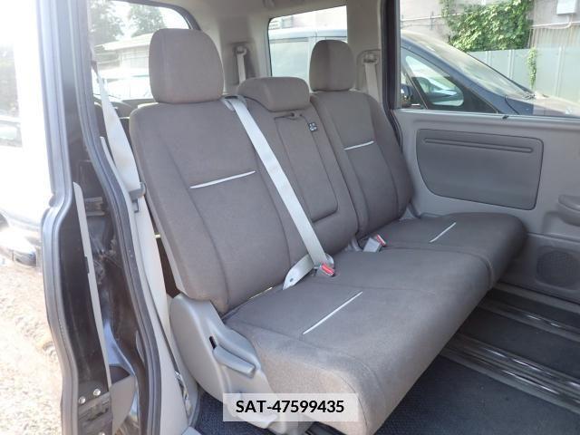 Honda STEP WGN 2017-07 372644-9