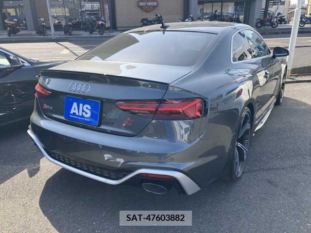 Audi RS5 2021-09 379807-2
