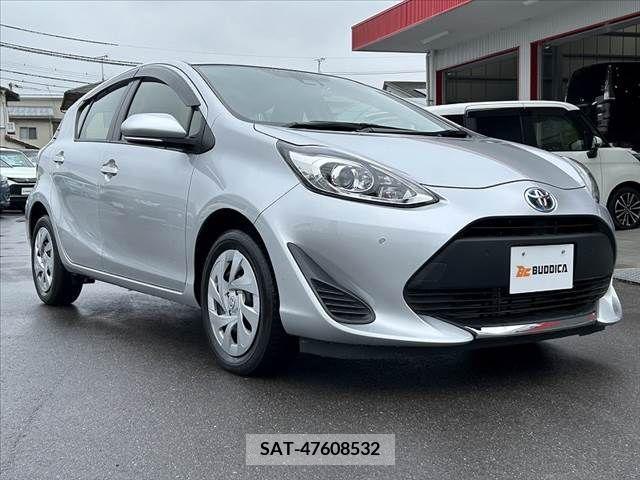 Toyota AQUA 2021-02 260211-7