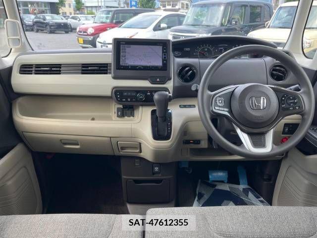 Honda N BOX 2018-01 364528-1