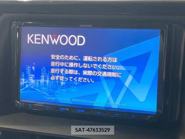 Toyota VOXY 2017-07 321531-2