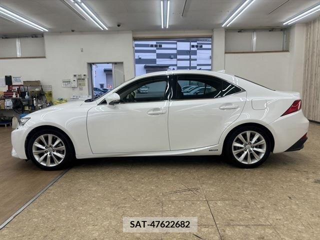 Lexus IS 2013-09 354256-17
