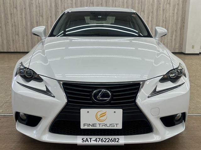 Lexus IS 2013-09 354256-11