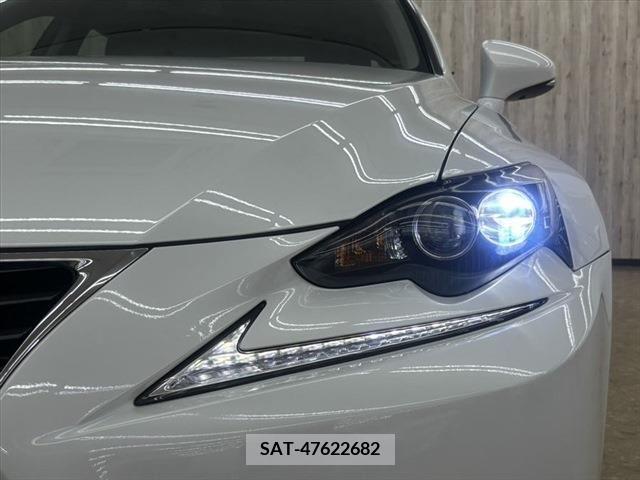 Lexus IS 2013-09 354256-9