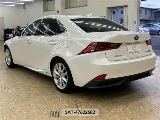 Lexus IS 2013-09 354256-16