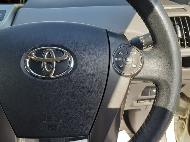 Toyota PRIUS ALPHA 2014-01 9689-20