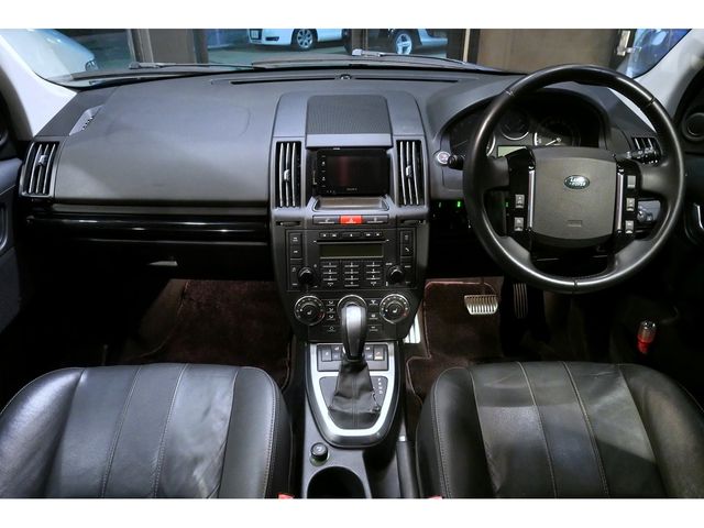Land Rover FREELANDER 2 2011-05 16041-15