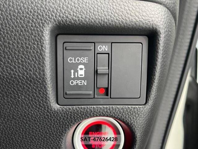 Honda N BOX CUSTOM 2020-01 279255-2