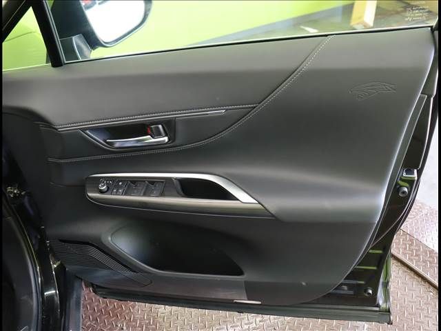Toyota HARRIER 2022-04 194936-24