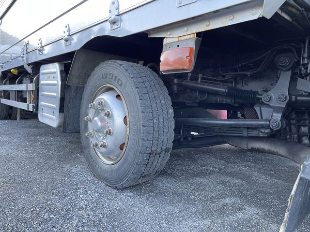 Isuzu GIGA 2016-02 186338-14