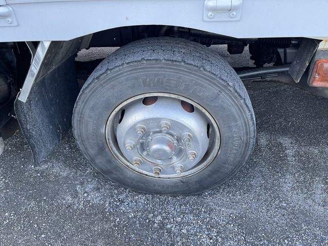 Isuzu GIGA 2016-02 186338-15