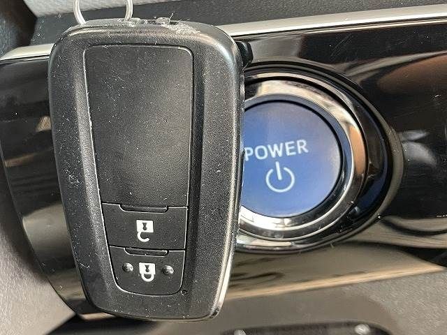 Toyota PRIUS 2016-07 26946-8