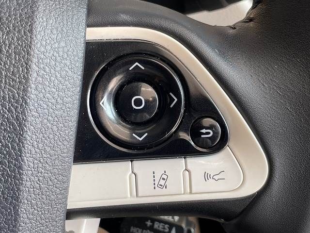 Toyota PRIUS 2016-07 26946-4