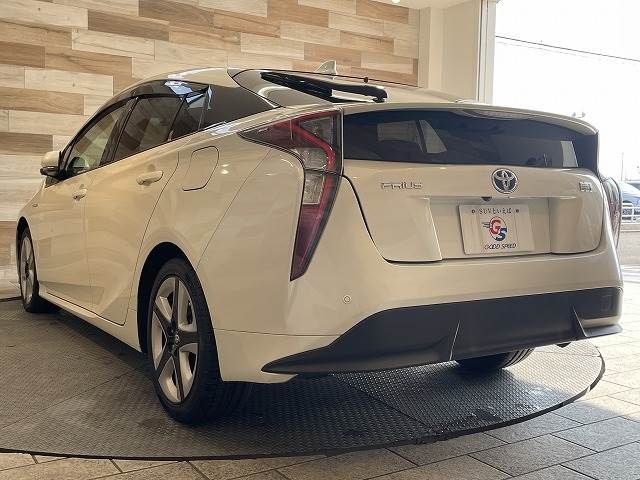 Toyota PRIUS 2016-07 26946-15