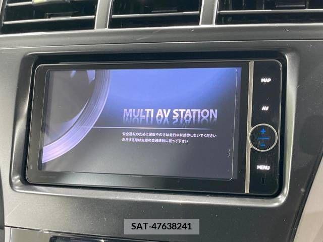 Toyota PRIUS ALPHA 2013-11 326490-2