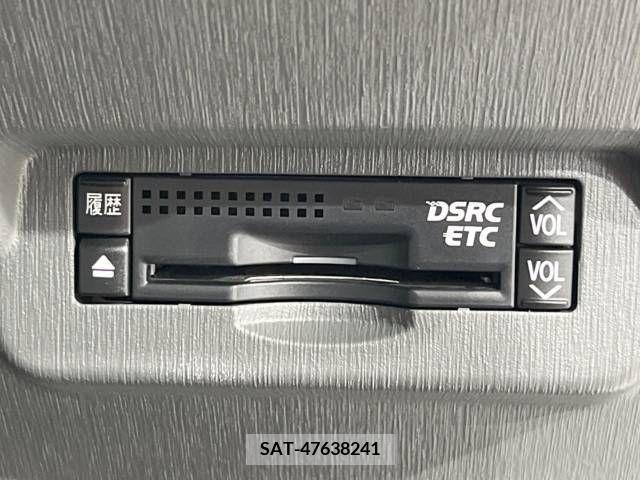 Toyota PRIUS ALPHA 2013-11 326490-5