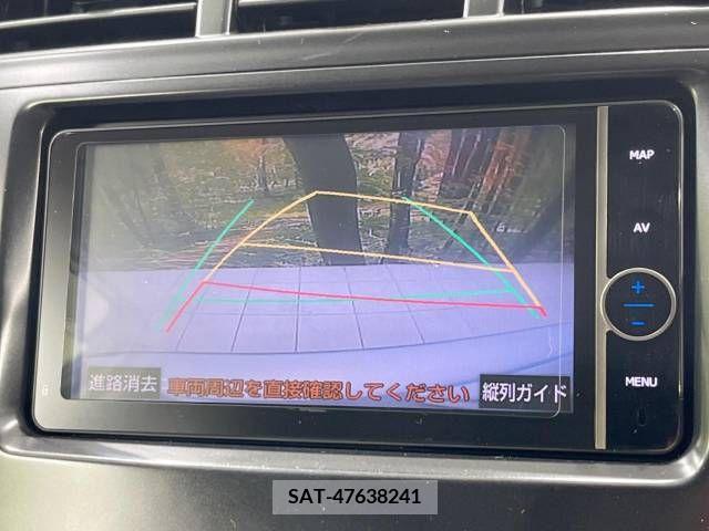 Toyota PRIUS ALPHA 2013-11 326490-4