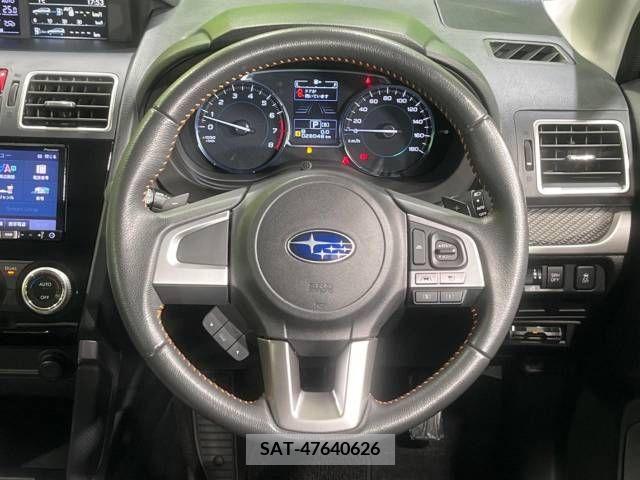 Subaru FORESTER 2016-02 215152-11