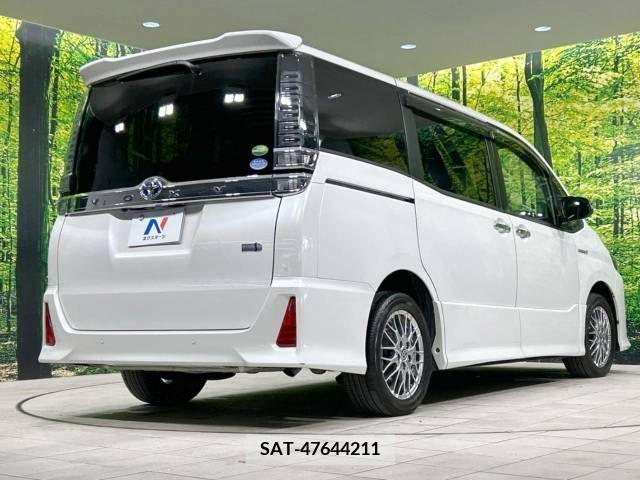 Toyota VOXY HYBRID 2020-03 322880-18