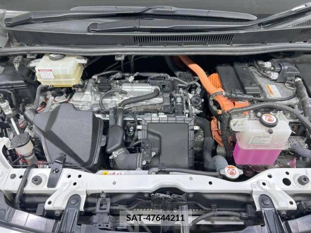 Toyota VOXY HYBRID 2020-03 322880-19