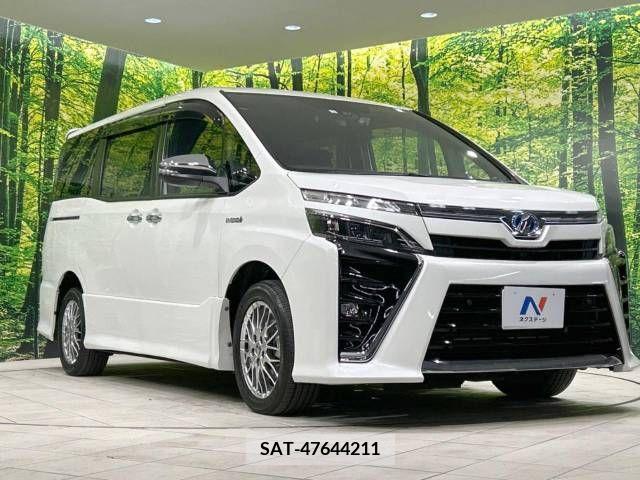 Toyota VOXY HYBRID 2020-03 322880-17