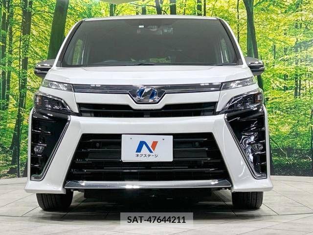 Toyota VOXY HYBRID 2020-03 322880-15
