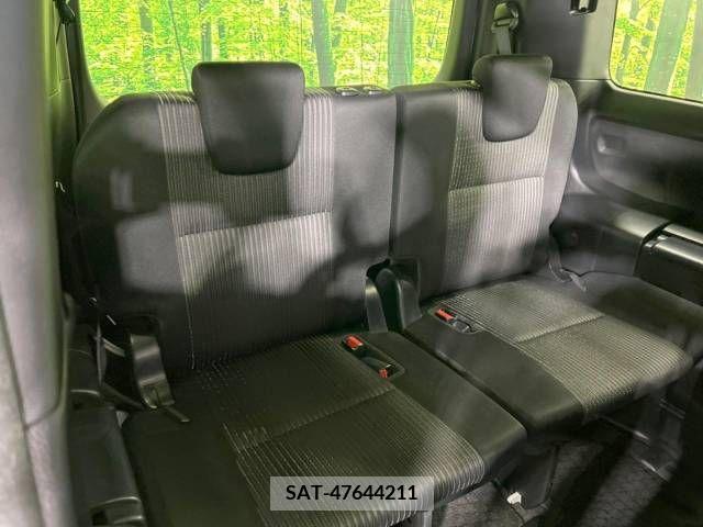 Toyota VOXY HYBRID 2020-03 322880-10