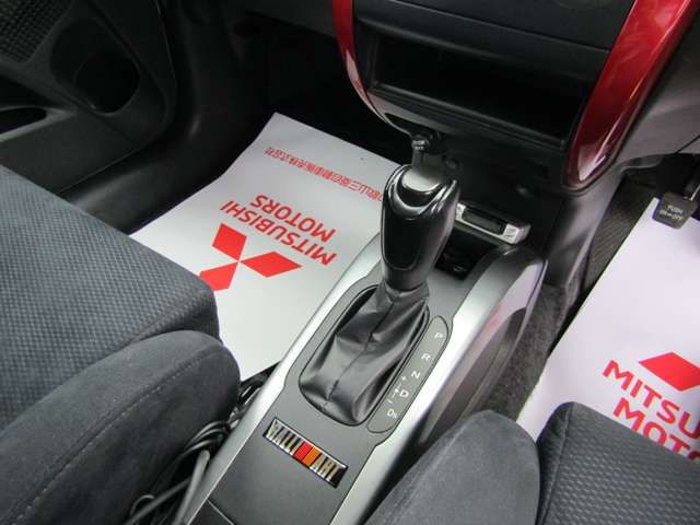 Mitsubishi COLT 2008-07 196428-15