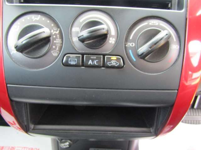 Mitsubishi COLT 2008-07 196428-14