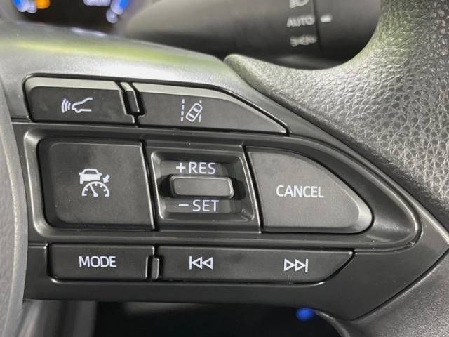 Toyota YARIS CROSS 2023-04 14101-6