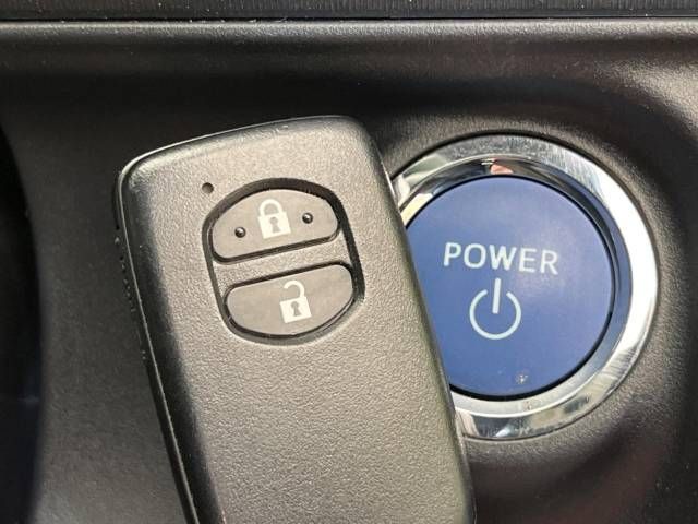 Toyota AQUA 2017-12 193094-7